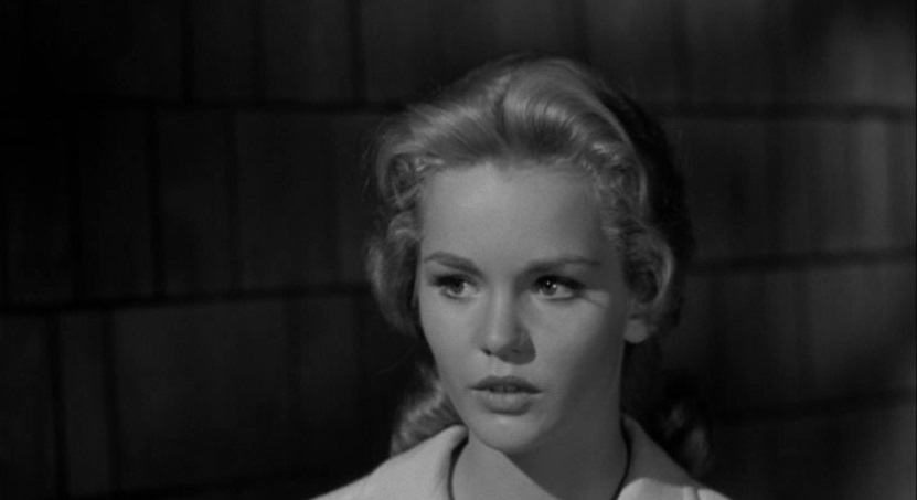 Because They're Young (1960) Screenshot 3