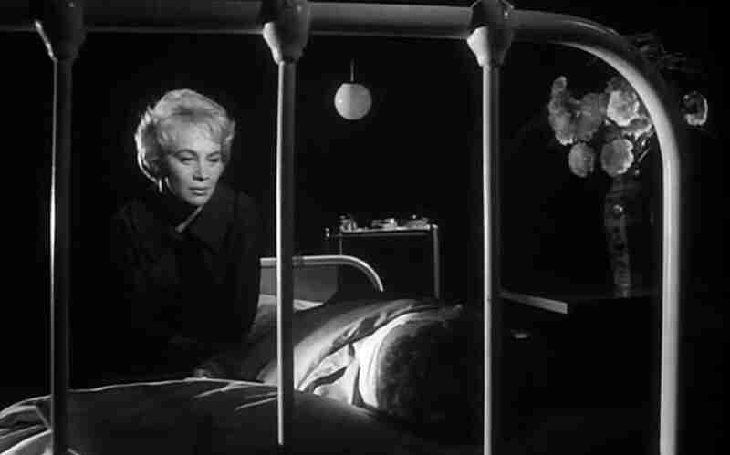 Faces in the Dark (1960) Screenshot 3