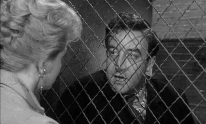 Two Way Stretch (1960) Screenshot 4