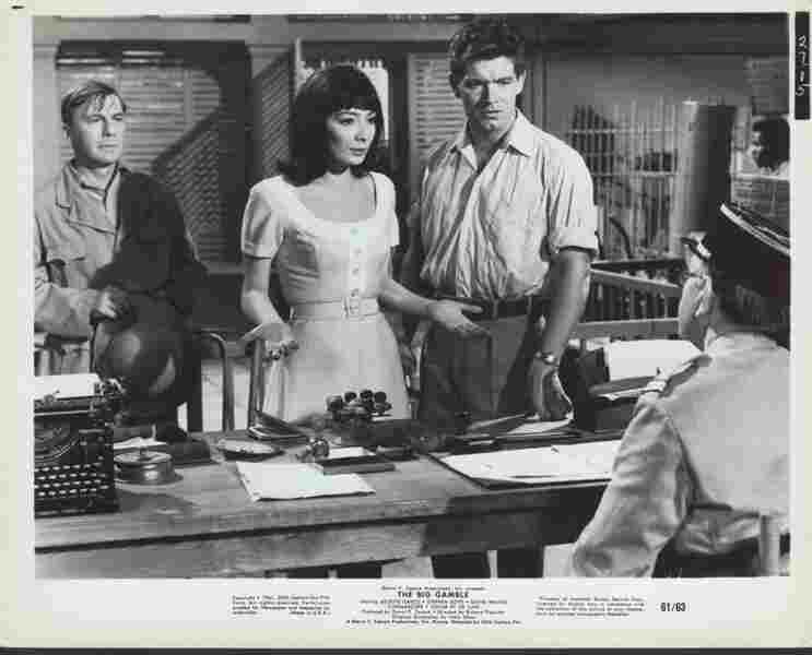 The Big Gamble (1961) Screenshot 5