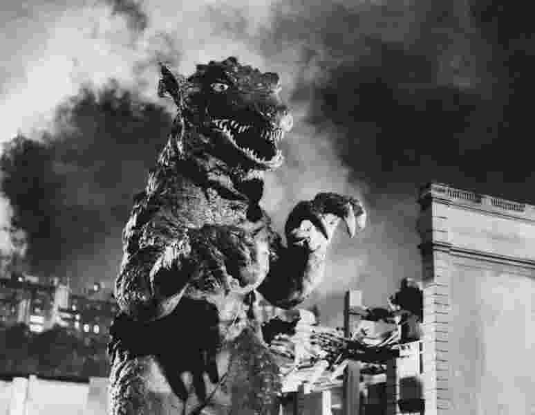 Gorgo (1961) with English Subtitles on DVD DVD Gorgo (1961) Screenshot 1