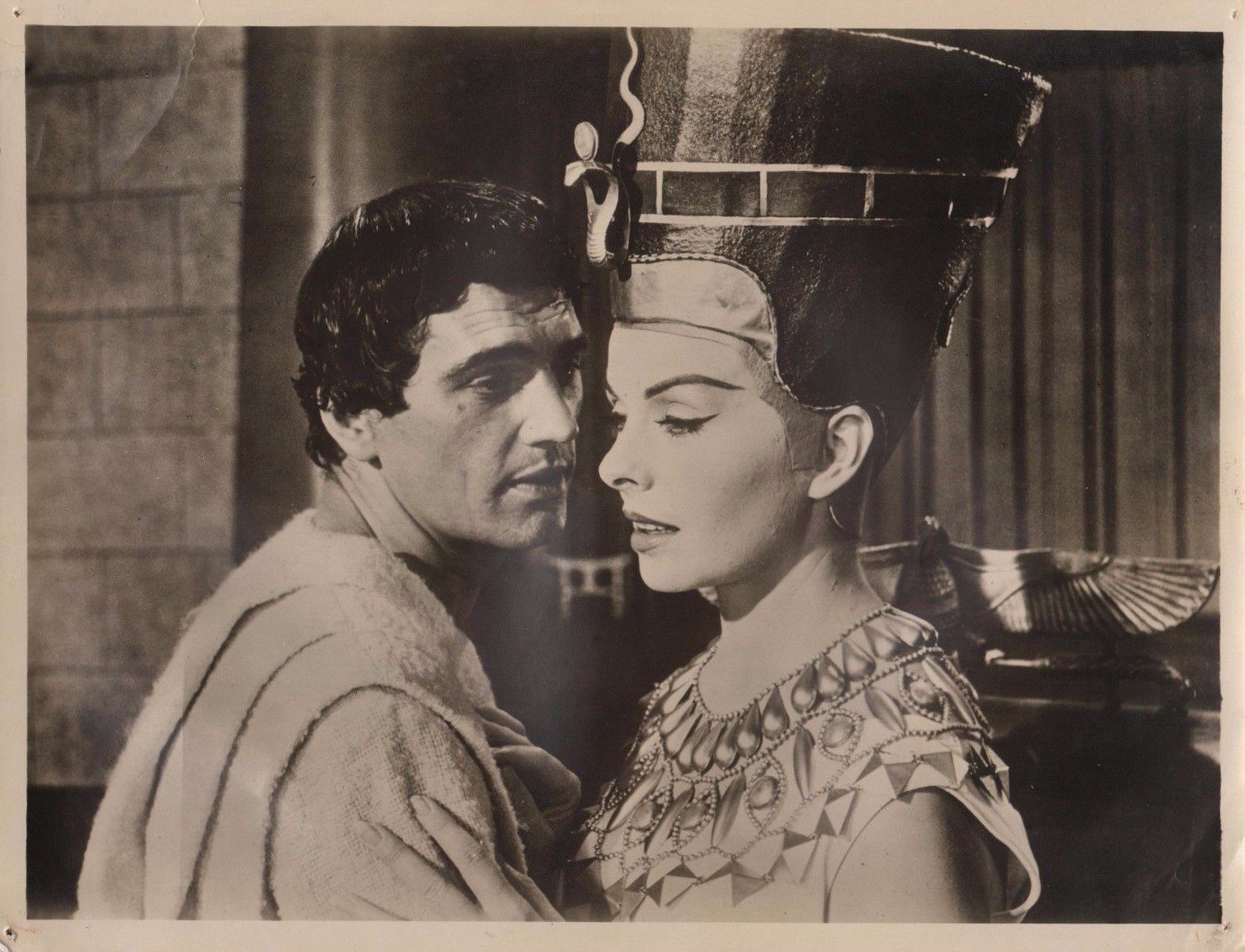Queen of the Nile (1961) Screenshot 4 