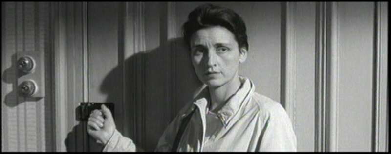 No Love for Johnnie (1961) Screenshot 3