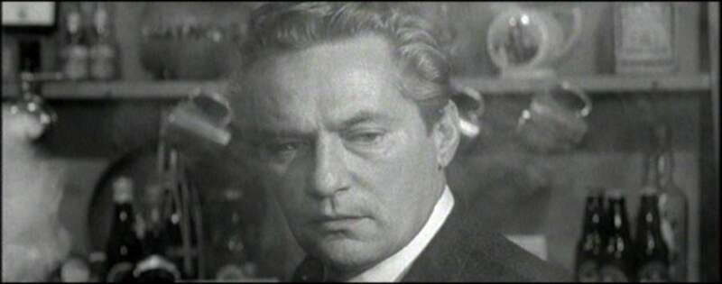 No Love for Johnnie (1961) Screenshot 5