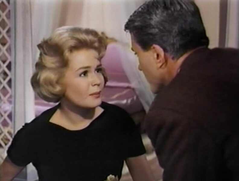 Romanoff and Juliet (1961) Screenshot 2