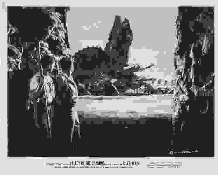 Valley of the Dragons (1961) Screenshot 5
