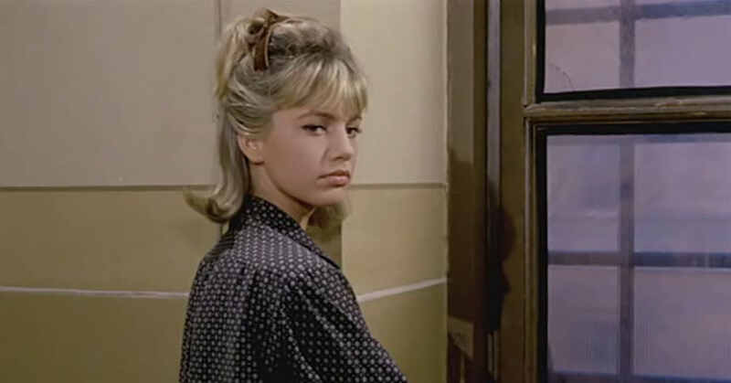 Eighteen in the Sun (1962) Screenshot 2