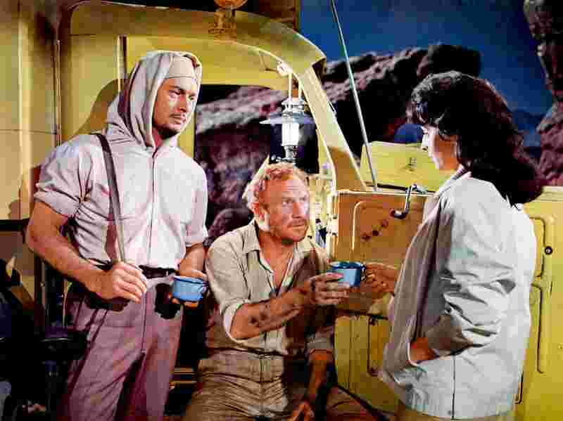 Escape from Zahrain (1962) Screenshot 5