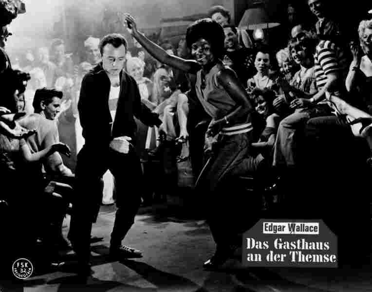 The Inn on the River (1962) Screenshot 3