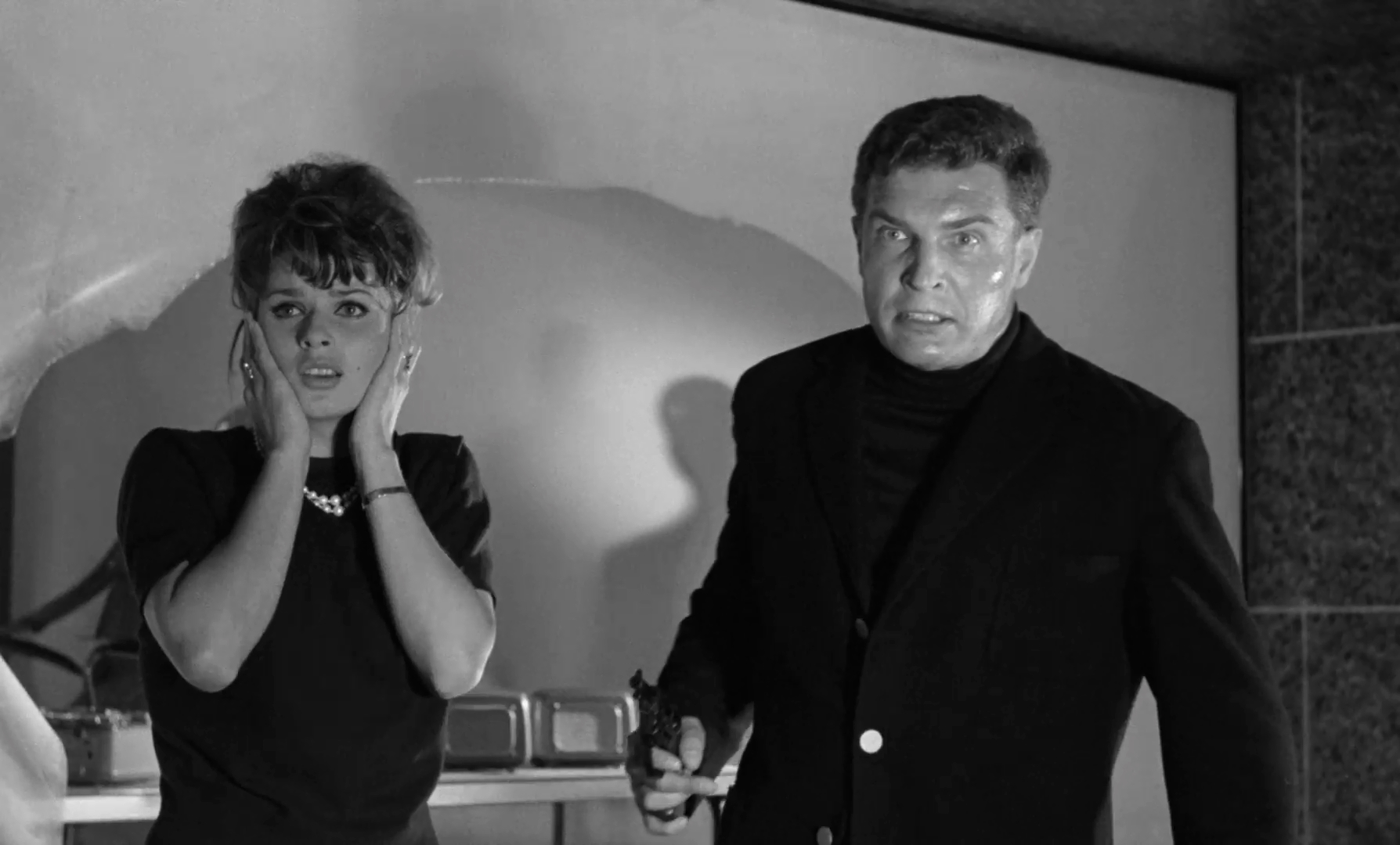 The Terror of Doctor Mabuse (1962) Screenshot 4