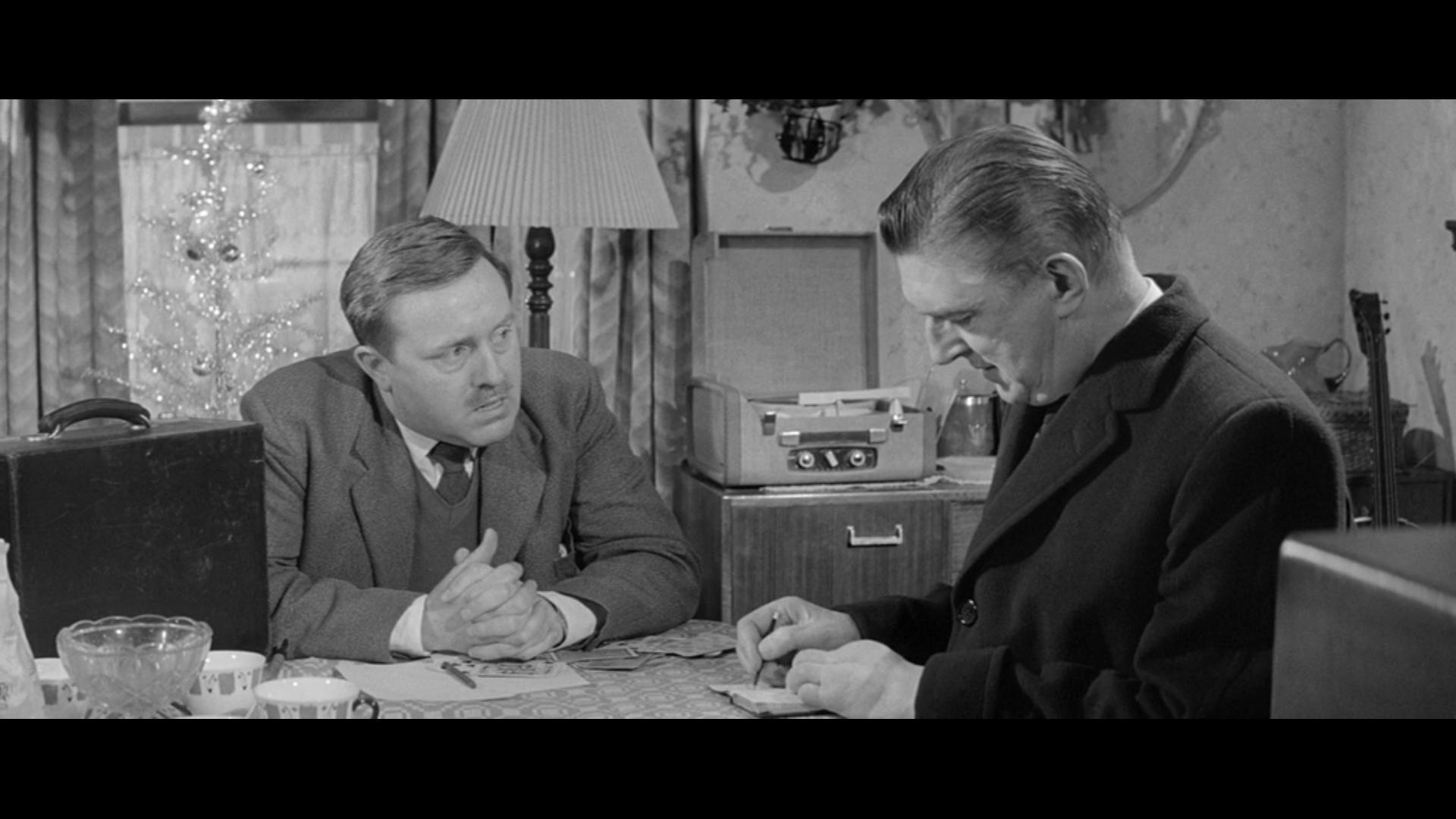 80,000 Suspects (1963) Screenshot 2