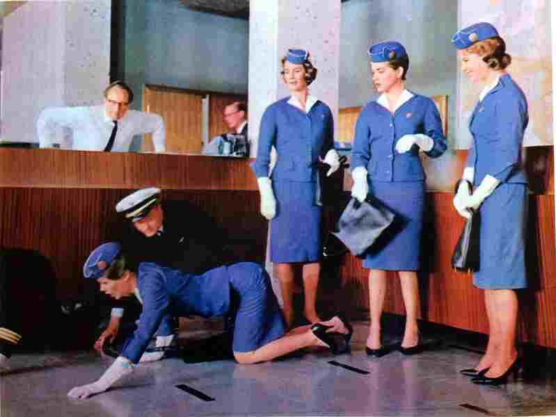 Come Fly with Me (1963) Screenshot 4