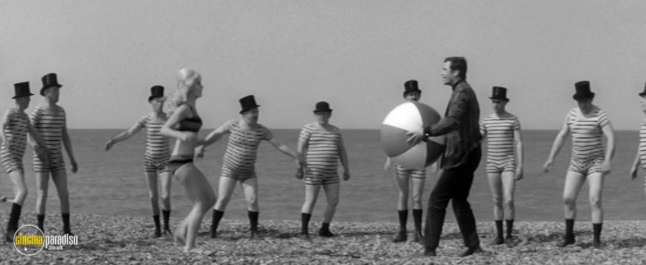 French Dressing (1964) Screenshot 5 