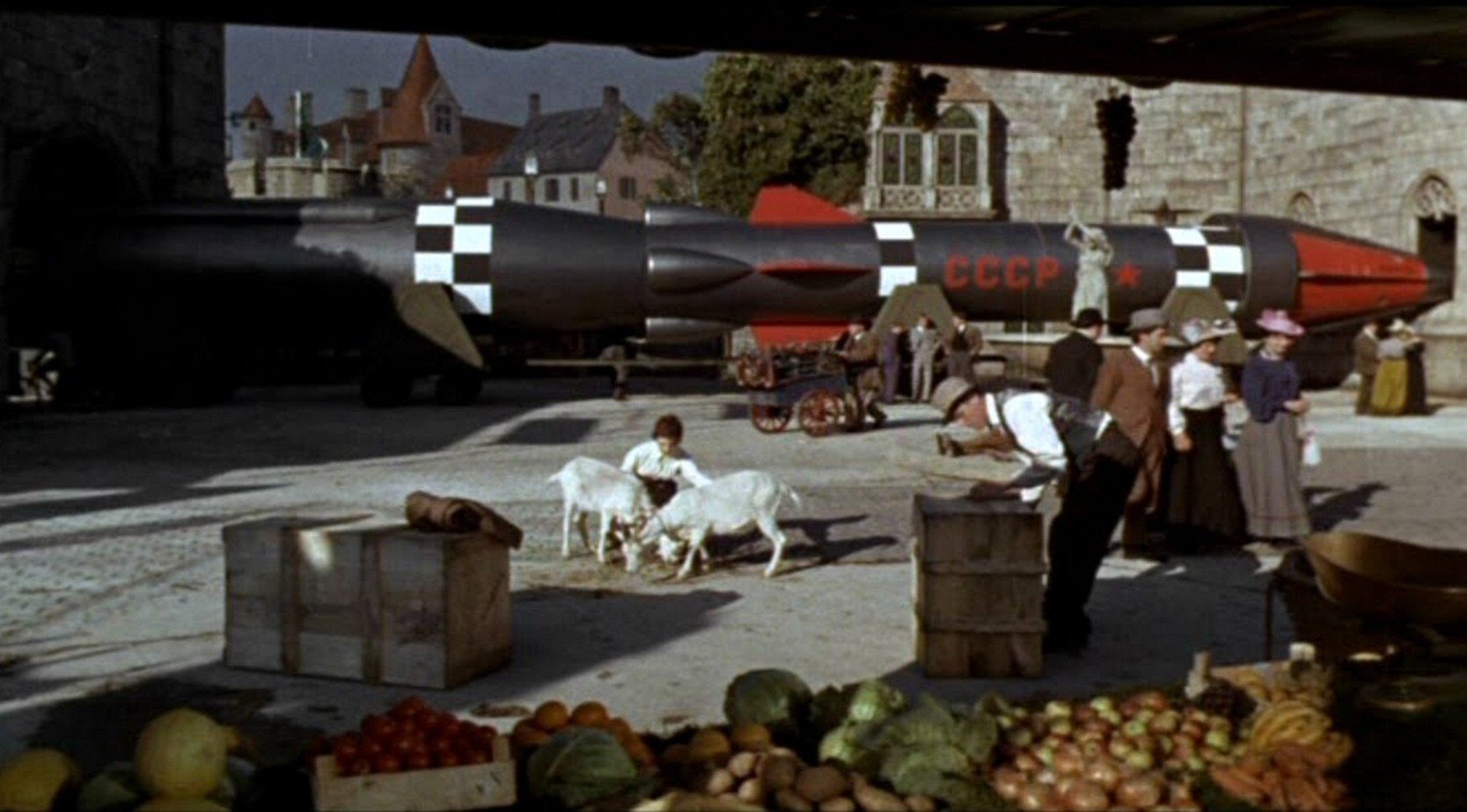 The Mouse on the Moon (1963) Screenshot 4
