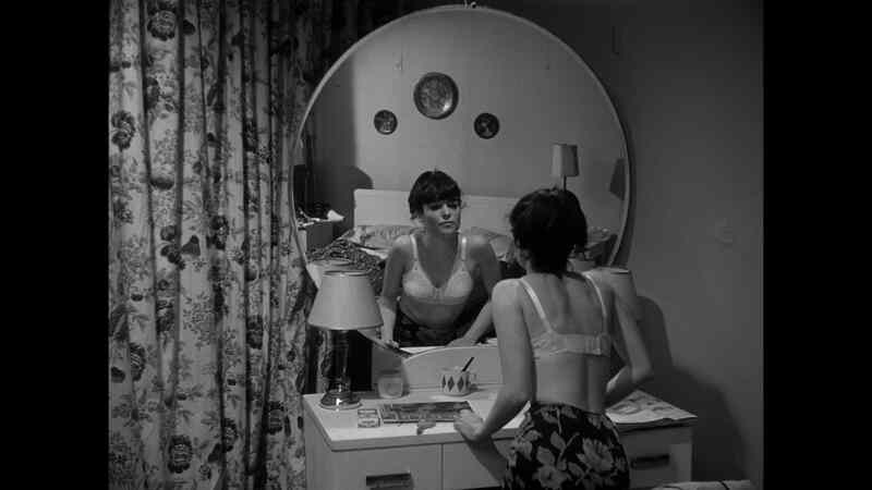 One Naked Night (1965) Screenshot 2