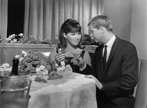Palm Springs Weekend (1963) Screenshot 1 