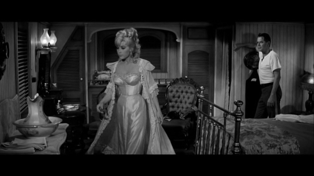 Advance to the Rear (1964) Screenshot 1