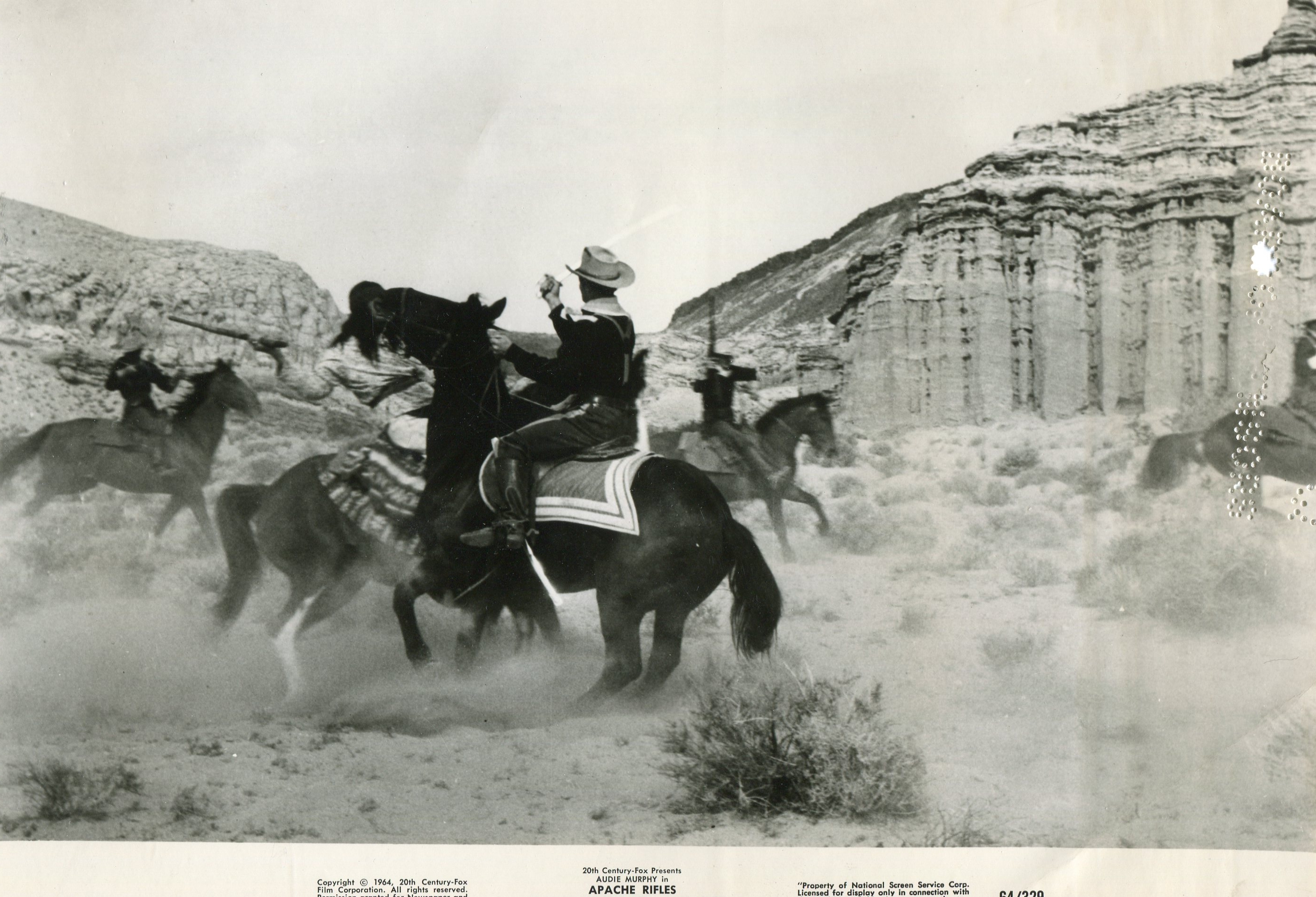 Apache Rifles (1964) Screenshot 4
