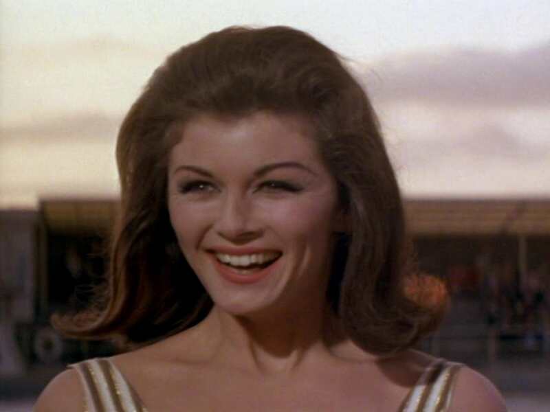 Contest Girl (1964) Screenshot 4