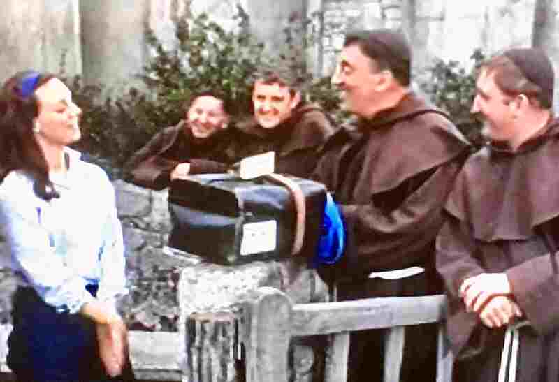 Crooks in Cloisters (1964) Screenshot 4