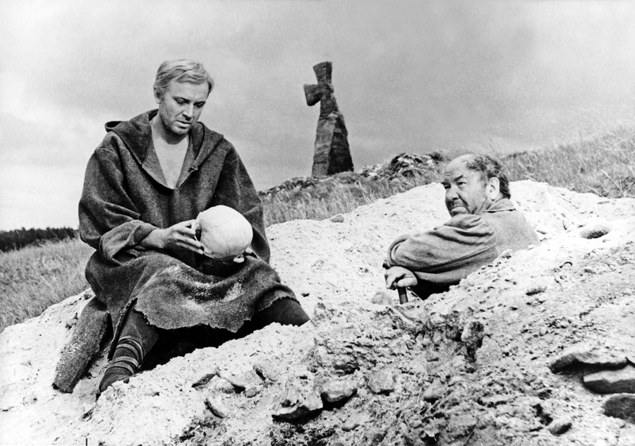 Hamlet (1964) Screenshot 3