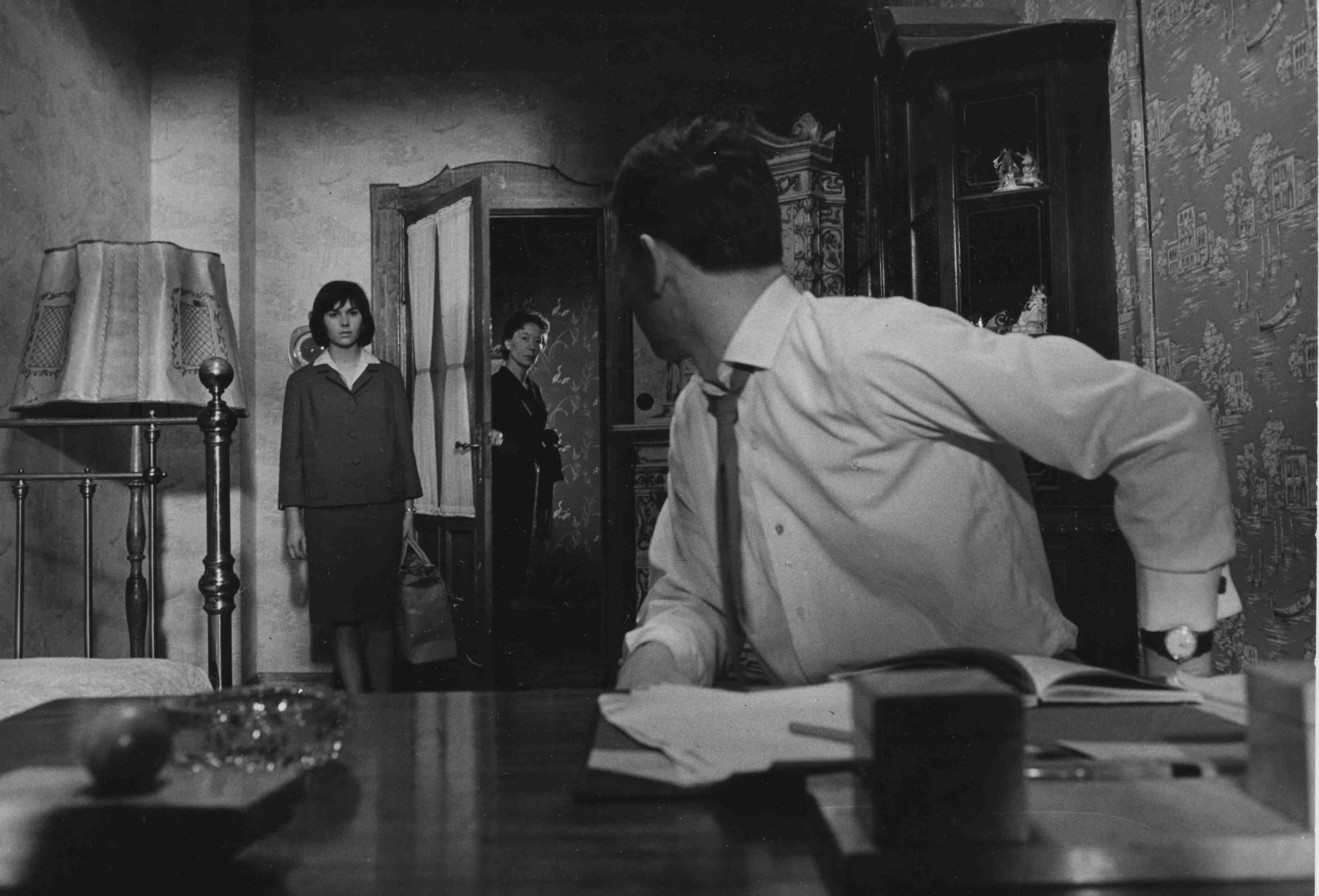The Divided Heaven (1964) Screenshot 1 