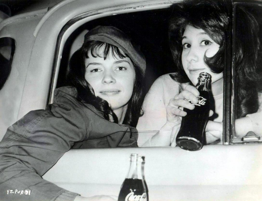 Gutter Girls (1963) Screenshot 4 