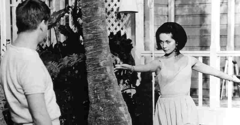 Honeymoon Hotel (1964) Screenshot 3