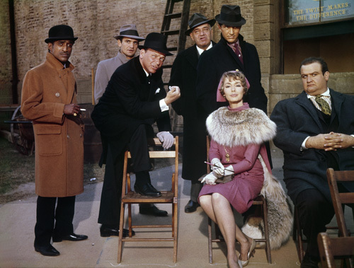 Robin and the 7 Hoods (1964) Screenshot 5