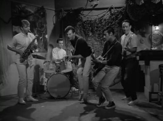 Surf Party (1964) Screenshot 4