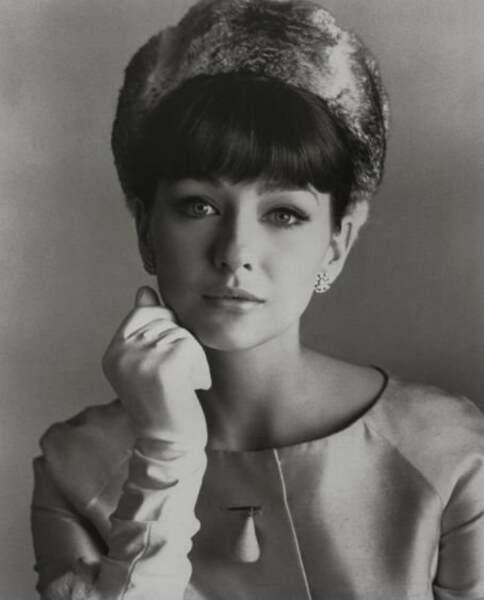 Wild and Wonderful (1964) Screenshot 1