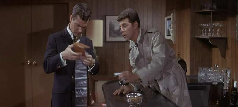 Dr. Goldfoot and the Bikini Machine (1965) Screenshot 3