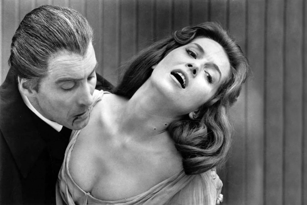 Dracula: Prince of Darkness (1966) Screenshot 4 