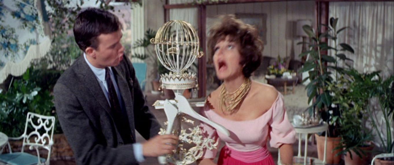 Looking for Love (1964) Screenshot 3