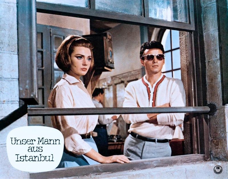 That Man in Istanbul (1965) Screenshot 3