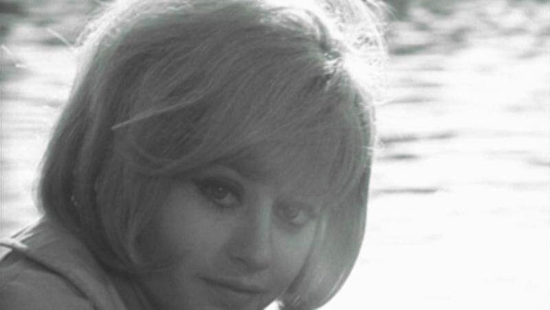 Les ruses du diable (Neuf portraits d'une jeune fille) (1966) Screenshot 1