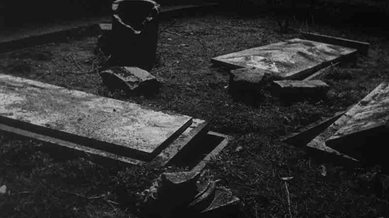 Terror-Creatures from the Grave (1965) Screenshot 5