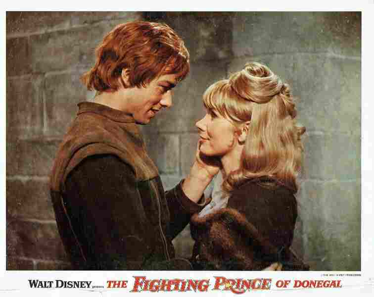 The Fighting Prince of Donegal (1966) Screenshot 4