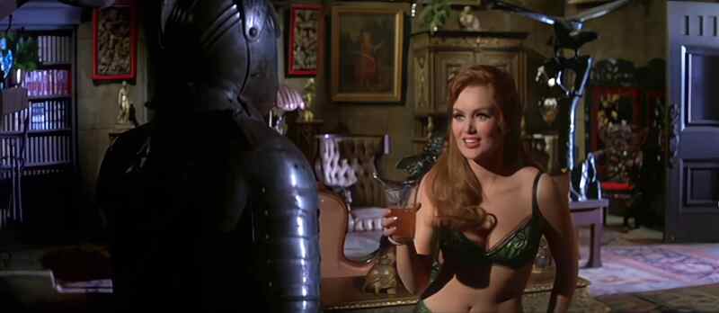 The Ghost in the Invisible Bikini (1966) Screenshot 4