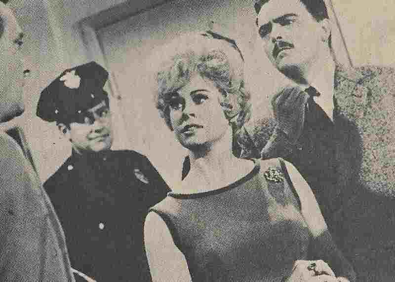 Hold On! (1966) Screenshot 3