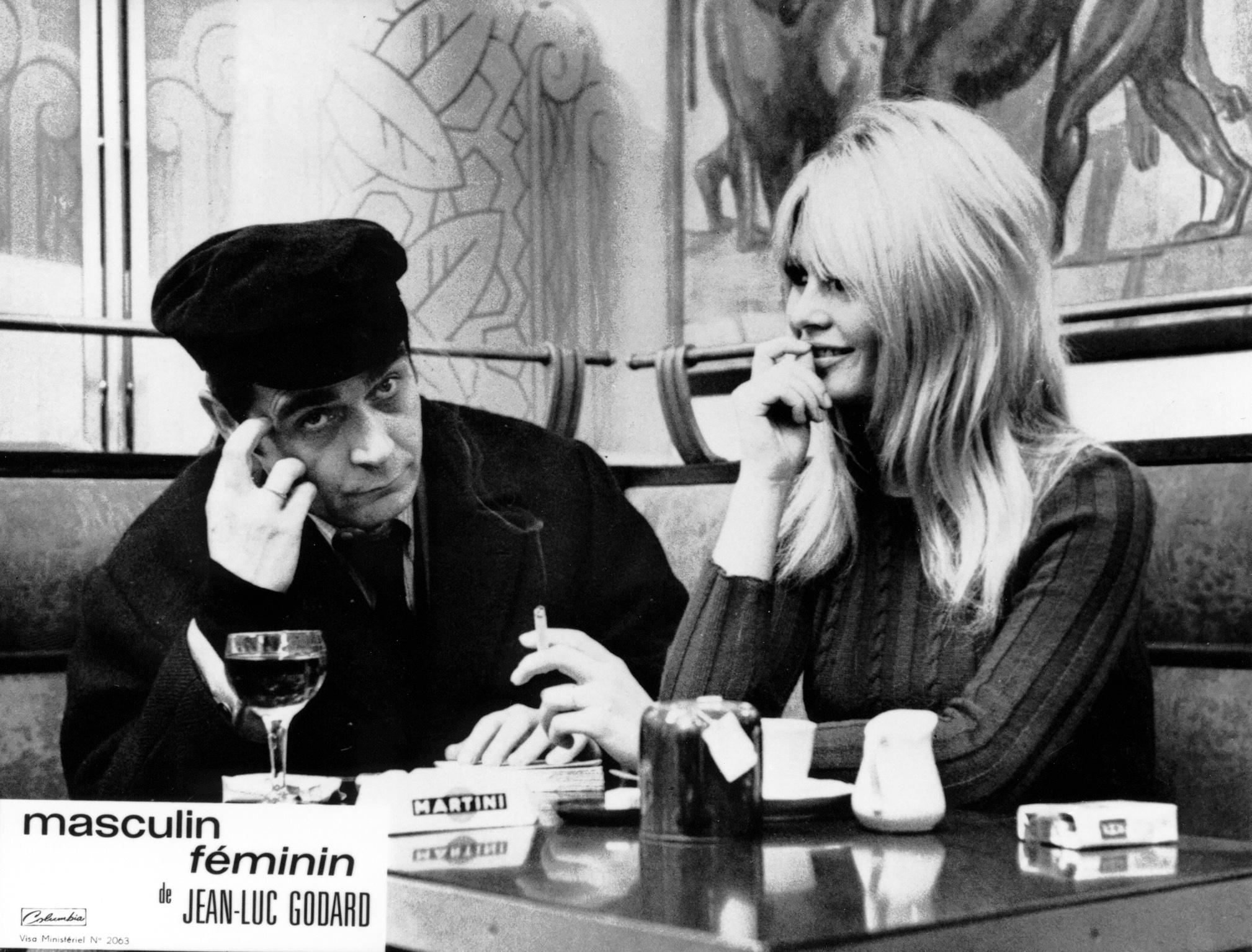 Masculine Feminine (1966) Screenshot 1 