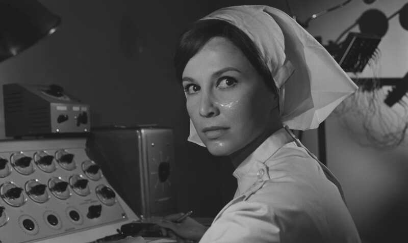 The Diabolical Dr. Z (1966) Screenshot 3