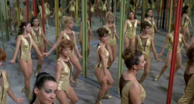 Dr. Goldfoot and the Girl Bombs (1966) Screenshot 2