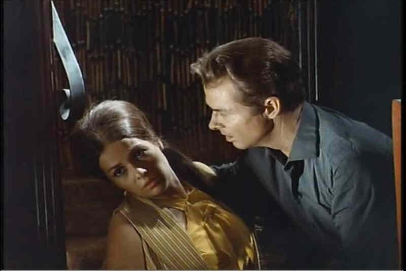 Trunk to Cairo (1965) Screenshot 3
