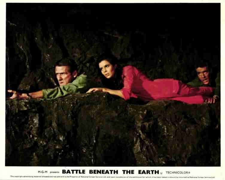Battle Beneath the Earth (1967) Screenshot 5