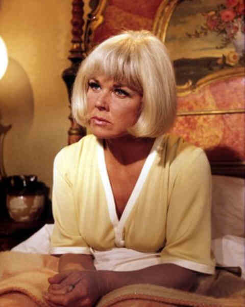 Caprice (1967) Screenshot 2