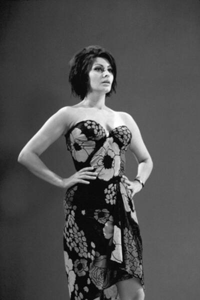 A Countess from Hong Kong (1967) Screenshot 1