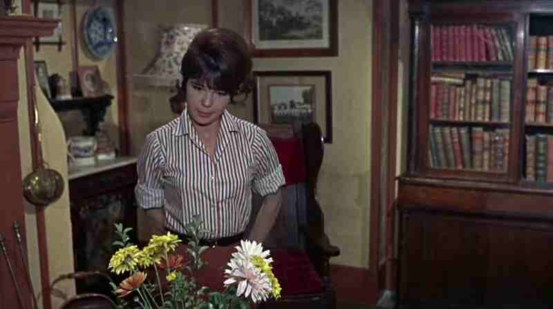 The Deadly Bees (1966) Screenshot 5