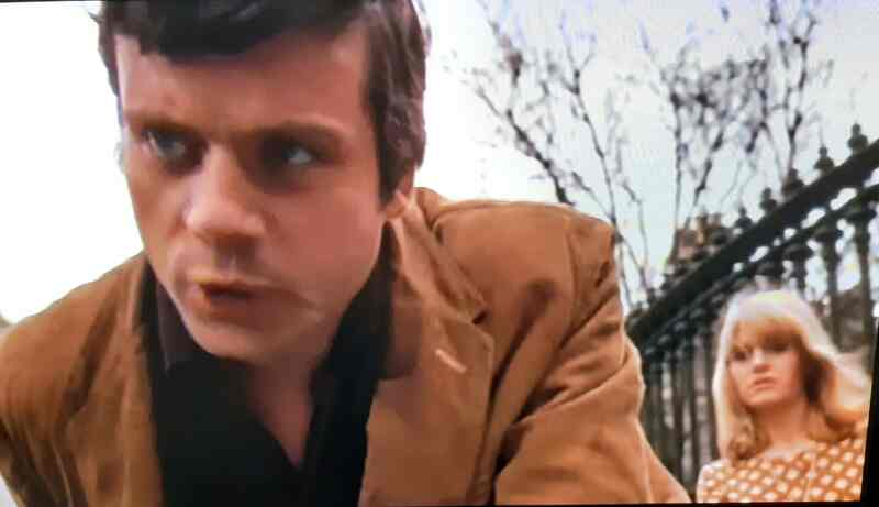 I'll Never Forget What's'isname (1967) starring Orson Welles on DVD DVD I'll Never Forget What's'isname (1967) Screenshot 3
