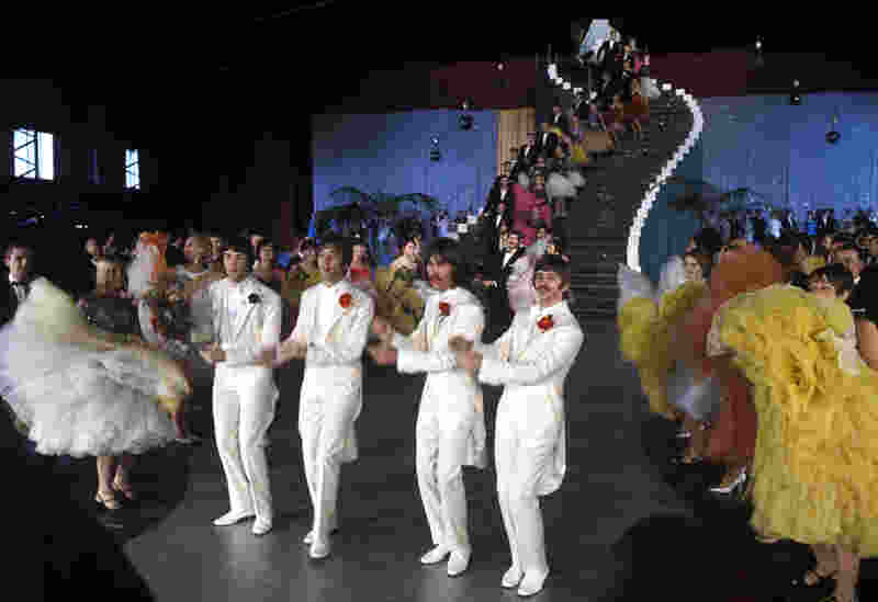 Magical Mystery Tour (1967) Screenshot 5